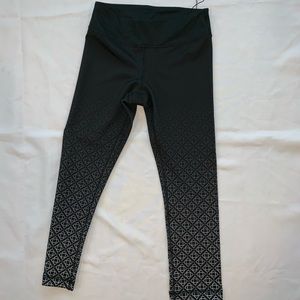 Satva Leggings- Mudra Capri